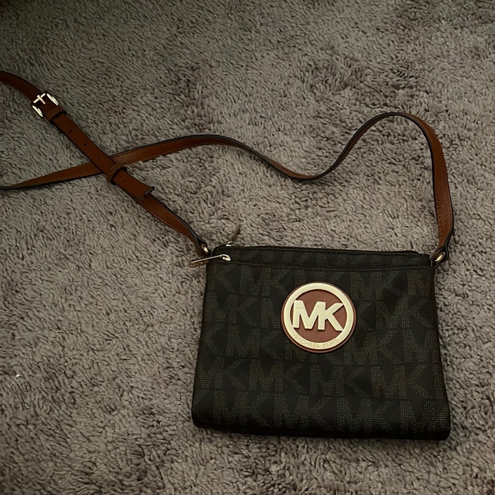 Michael Kors crossbody